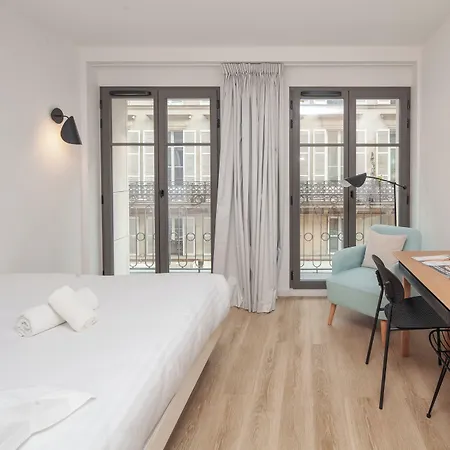 Finestate Coliving Champs-elysees Aparthotel Parijs
