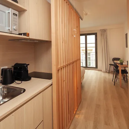 Finestate Coliving Champs-elysees 4*